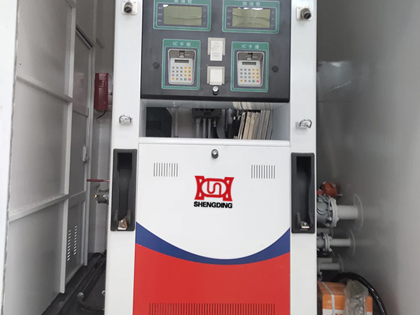 Skid mounted gas station dispenser