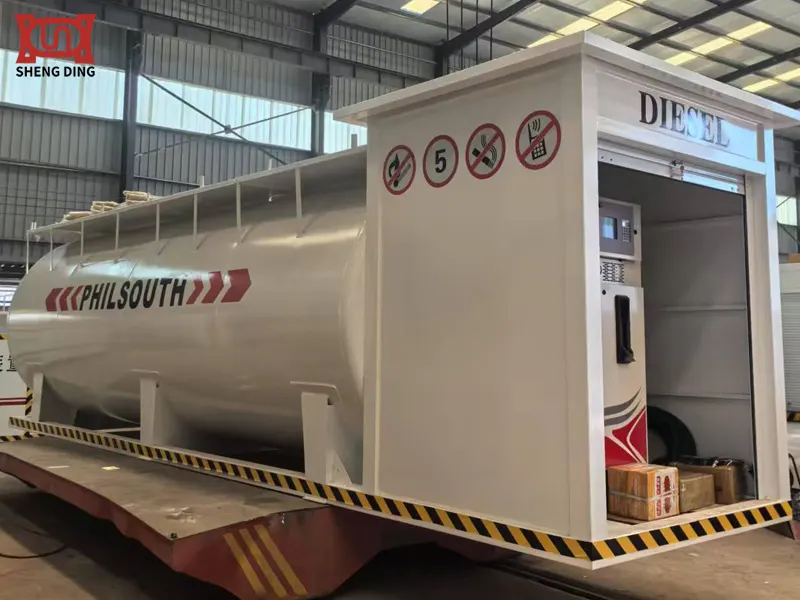 Mobile Gas Station Loading And Delivery Mobile Gas Station Loading And Delivery
