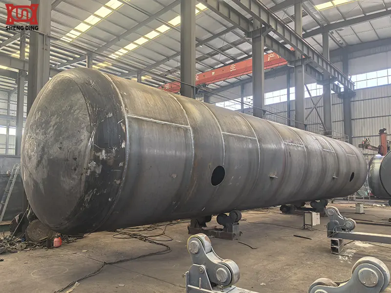 30-Ton Double-Layer Oil Tank In Production 30-Ton Double-Layer Oil Tank In Production