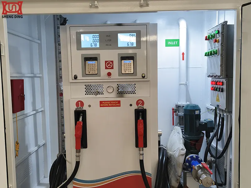 The High-Precision Fuel Dispenser at the Skid-Mounted Fueling Station Is Currently in Operation The High-Precision Fuel Dispenser at the Skid-Mounted Fueling Station Is Currently in Operation